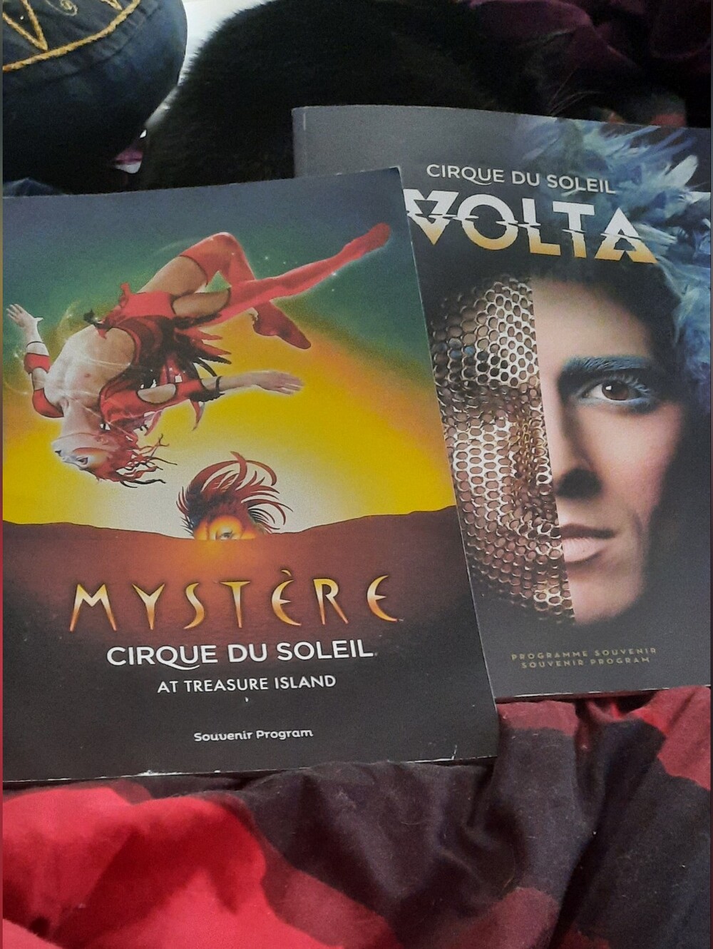 Mystère Souvenir Program - Black & Yellow Cover And Volta Souvenir Program